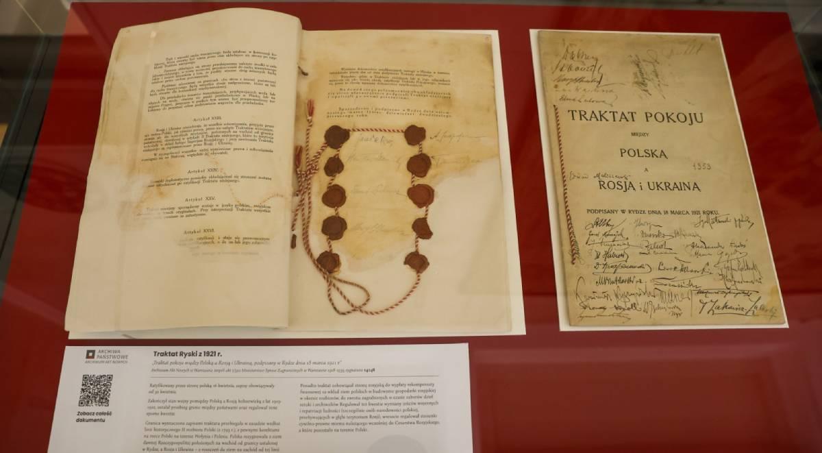 Cenne dokumenty trafiły do Archiwum Akt Nowych z MSZ. Wśród nich Traktat ryski