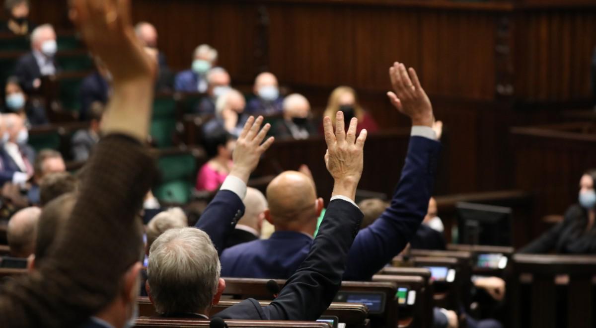 Głosowanie ws. Izby Dyscyplinarnej SN. Sejm odrzucił większość poprawek Senatu