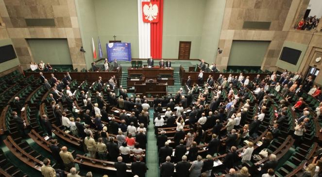 Finanse, Kościół, polityka. Polonia debatuje