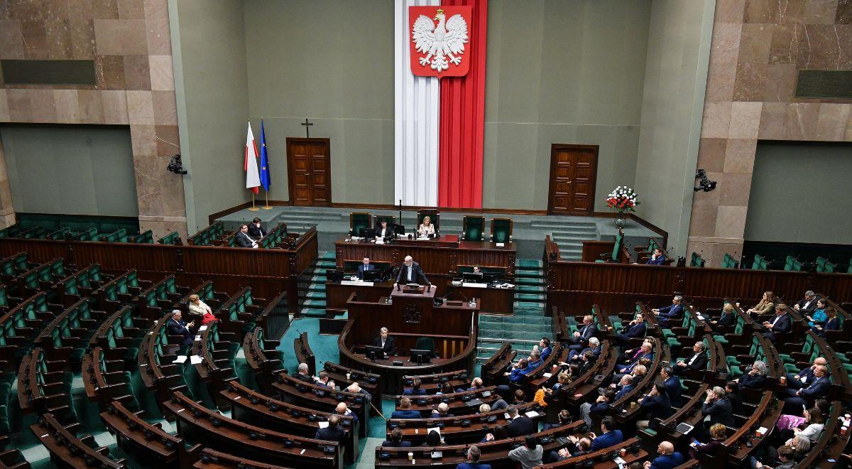Opozycja chce likwidacji TVP Info. W Sejmie odbyło się pierwsze czytanie projektu ustawy