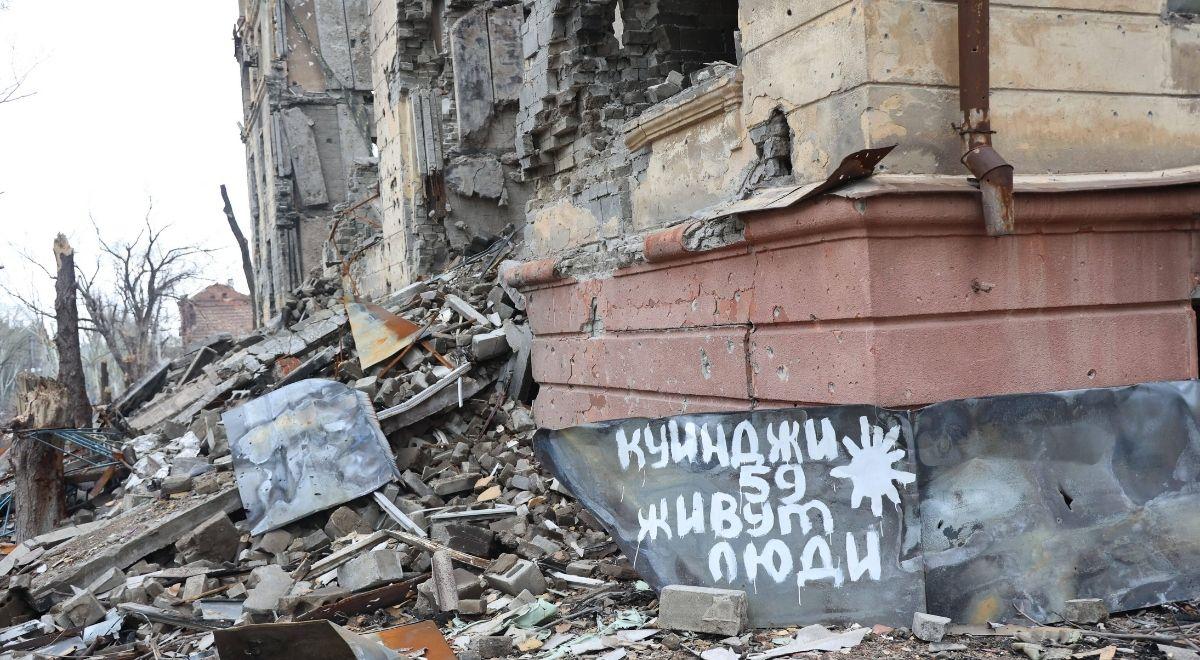 Prezydent Ukrainy: w Mariupolu faktycznie nie ma żadnego nieuszkodzonego budynku