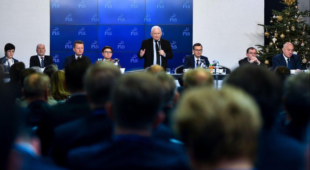 Plan Jarosława Kaczyńskiego na najbliższe miesiące. Rozpoczęły się obrady rady politycznej PiS