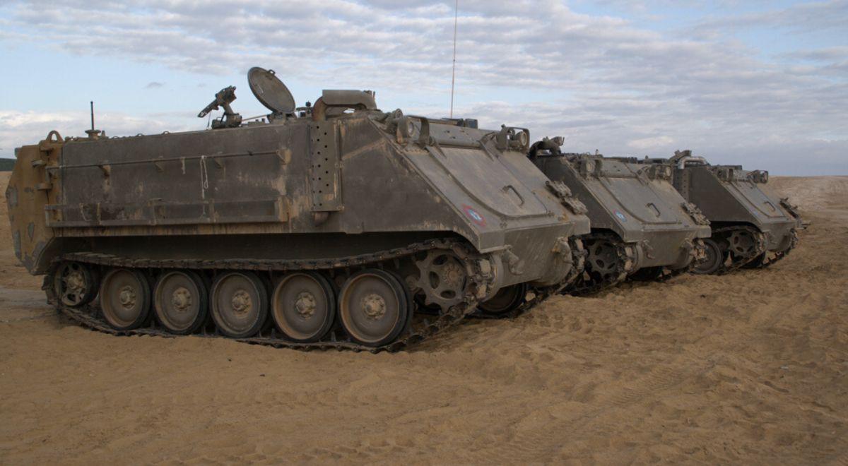 Hiszpania wesprze militarnie Ukrainę. Przekaże transportery opancerzone M-113 