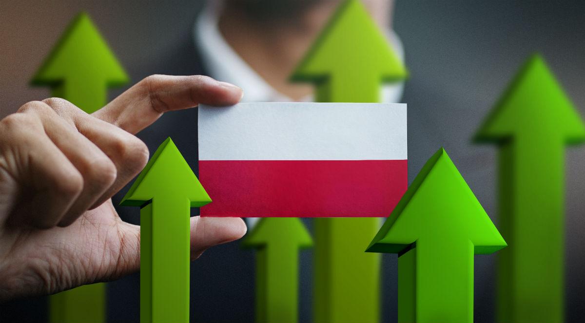 Fitch przewiduje szybszy wzrost polskiego PKB. W tym roku ma on wynieść 5,2 proc.