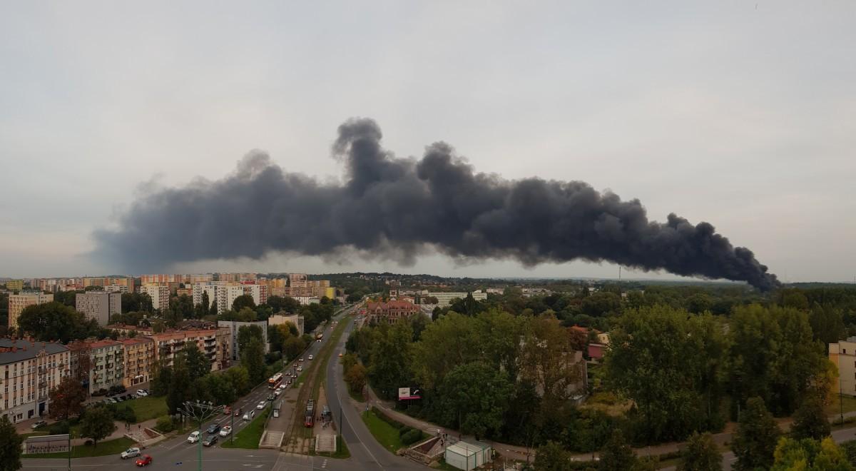 Ogromny pożar w Sosnowcu. Płonie składowisko odpadów chemicznych