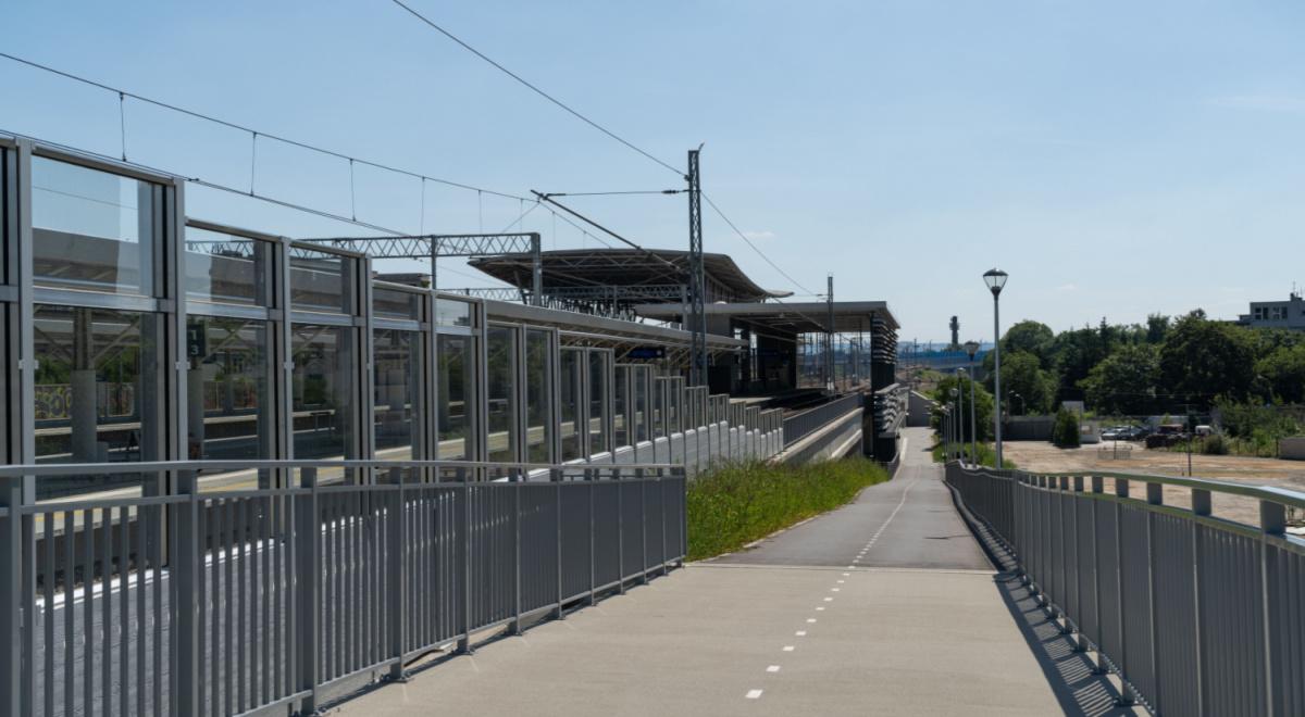 Modernizacja trasy kolejowej w ramach projektu Podłęże - Piekiełko. Będą udogodnienia dla pasażerów 