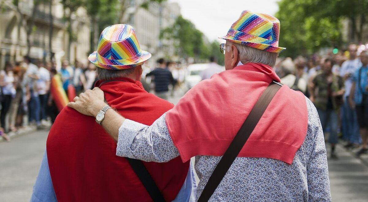 Francja: nowe prawo drastycznie ograniczy krytykę środowisk LGBT