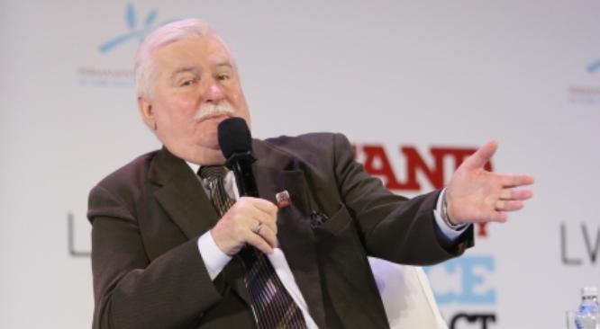 Wałęsa: z demokracją w Polsce nie jest najlepiej