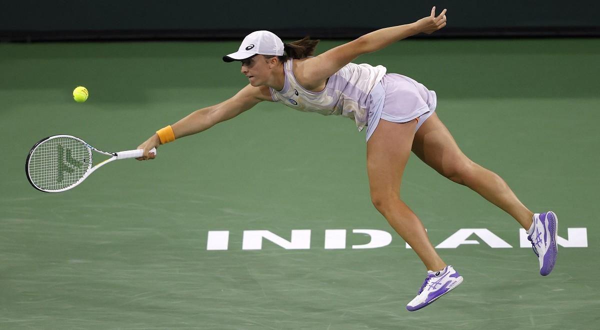WTA Indian Wells: Iga Świątek w ćwierćfinale - "jej poziom przeraża". Zobacz skrót meczu [WIDEO]