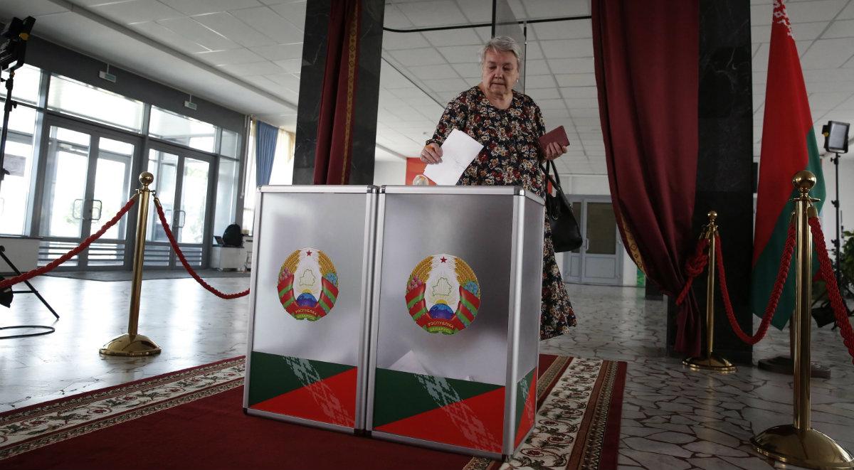 Wysoka frekwencja w wyborach na Białorusi. Zagłosowała już ponad połowa obywateli