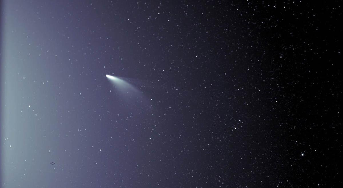 Kometa NEOWISE widoczna z Polski gołym okiem. Wiemy, jak ją można oglądać
