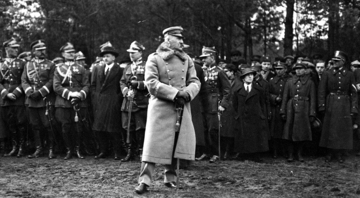 Józef Piłsudski – socjalista, dyktator czy zwycięski wódz?