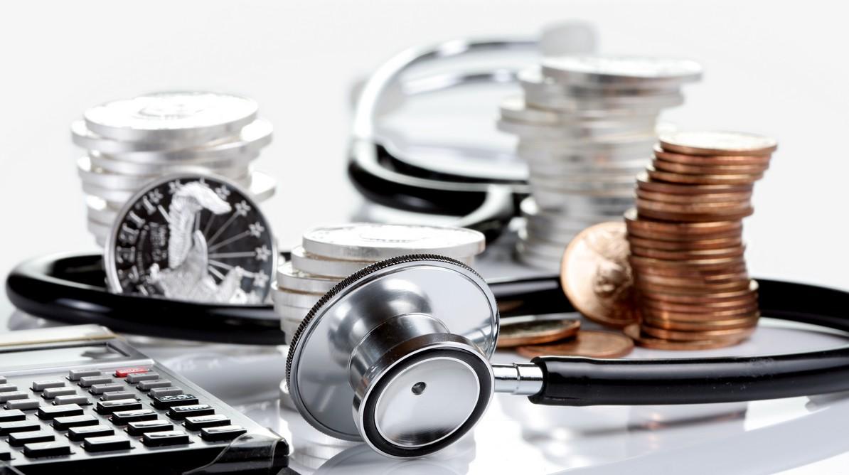 Ile wynosić będą minimalne wynagrodzenia w służbie zdrowia? Sejm przyjął ustawę