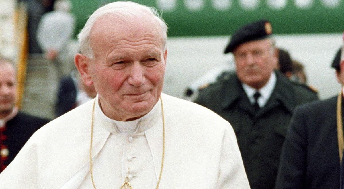 Rosyjskie służby inwigilowały papieża Jana Pawła II. Potwierdzają to dokumenty KGB