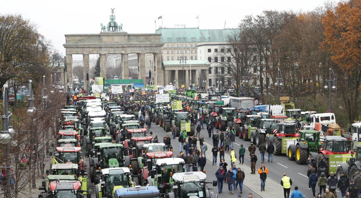 Protesty rolników w Berlinie. "Błędna polityka rolna"