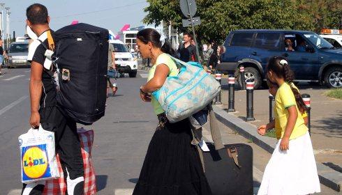 Francja "rozgrzeszona"za deportacje Romów?