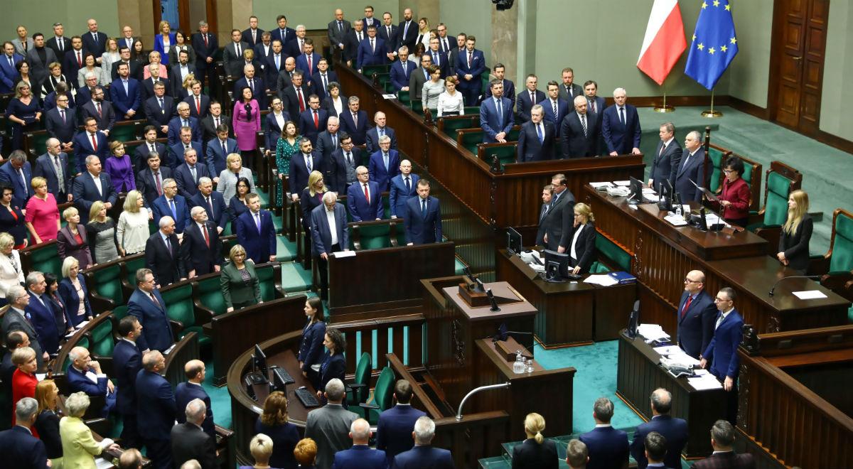 "Imperialne fałszerstwa". Sejm potępił prowokacyjne wypowiedzi Rosji