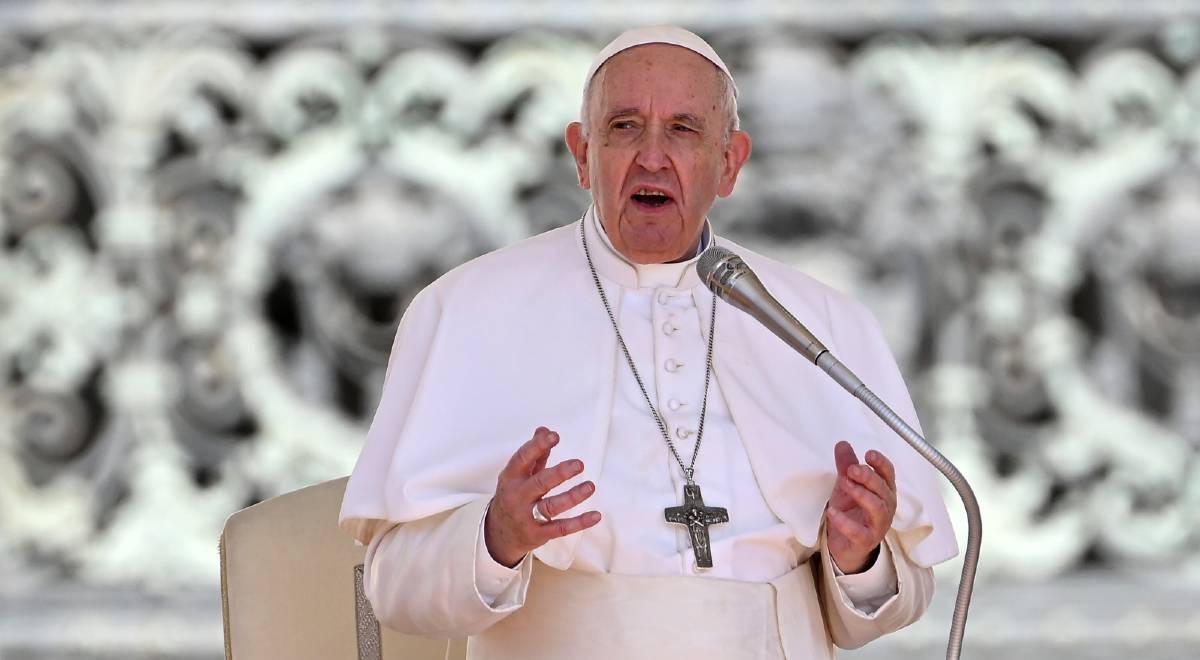 Papież Franciszek wzywa Polaków: módlcie się o pokój w Europie, powierzajcie się św. Jadwidze