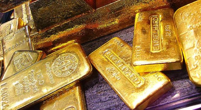 Czesi zaczynają masowo kupować złoto