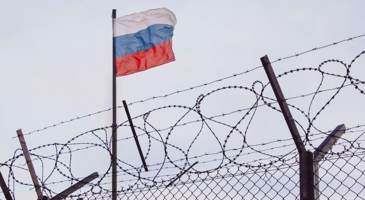 21-latek trafił w Rosji do aresztu za "zdradę stanu". To najmłodsza dotąd osoba zatrzymana tam pod tym zarzutem