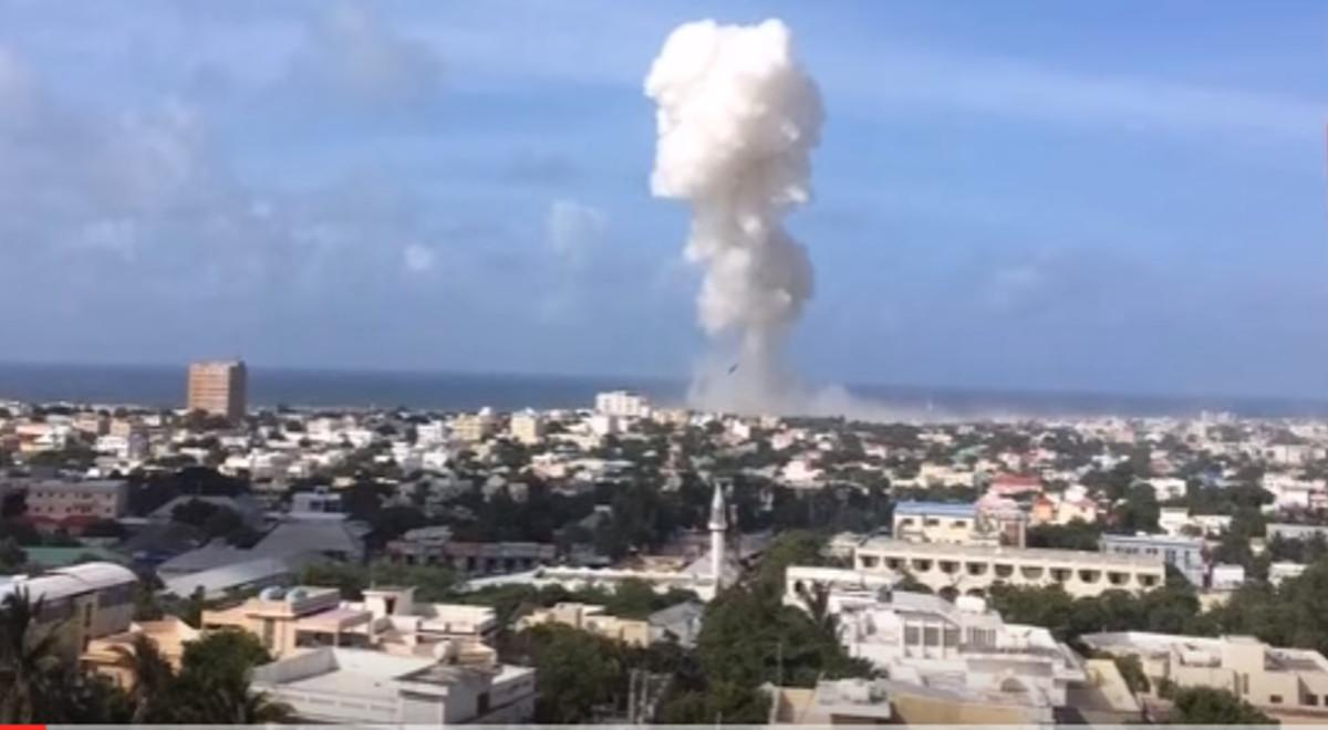 Zamach Al-Szabab w Somalii. Zginęło co najmniej 10 osób