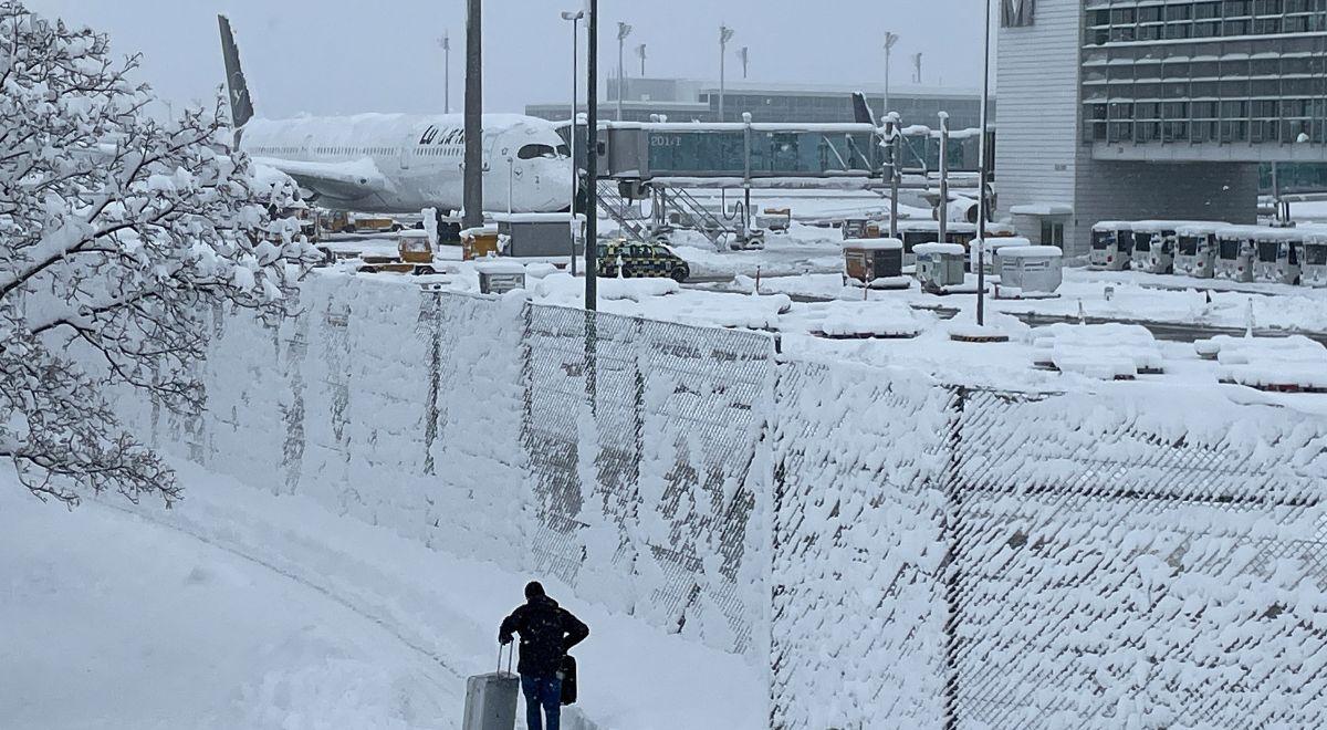 Niemcy: lotnisko w Monachium odwołało wszystkie loty. Powodem burza śnieżna