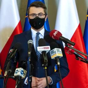 "To złamanie umowy koalicyjnej". Rzecznik rządu o krytyce Polskiego Ładu przez Porozumienie