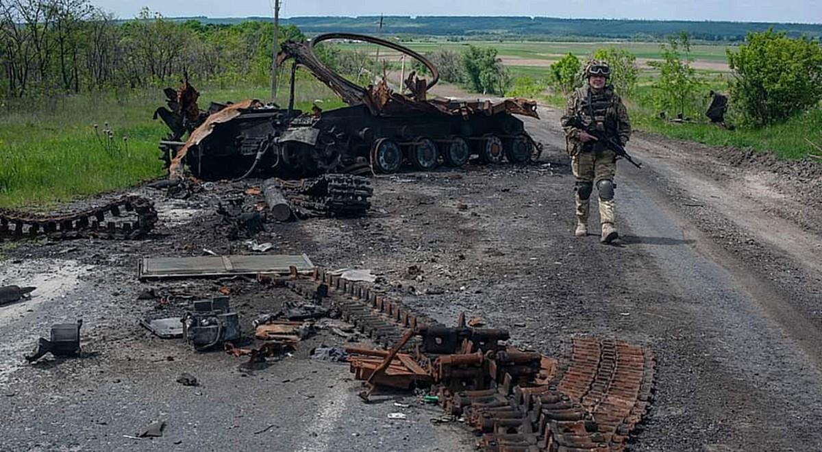 Spalone rosyjskie czołgi w Warszawie. Szef MON Ukrainy zapowiedział otwarcie wystawy