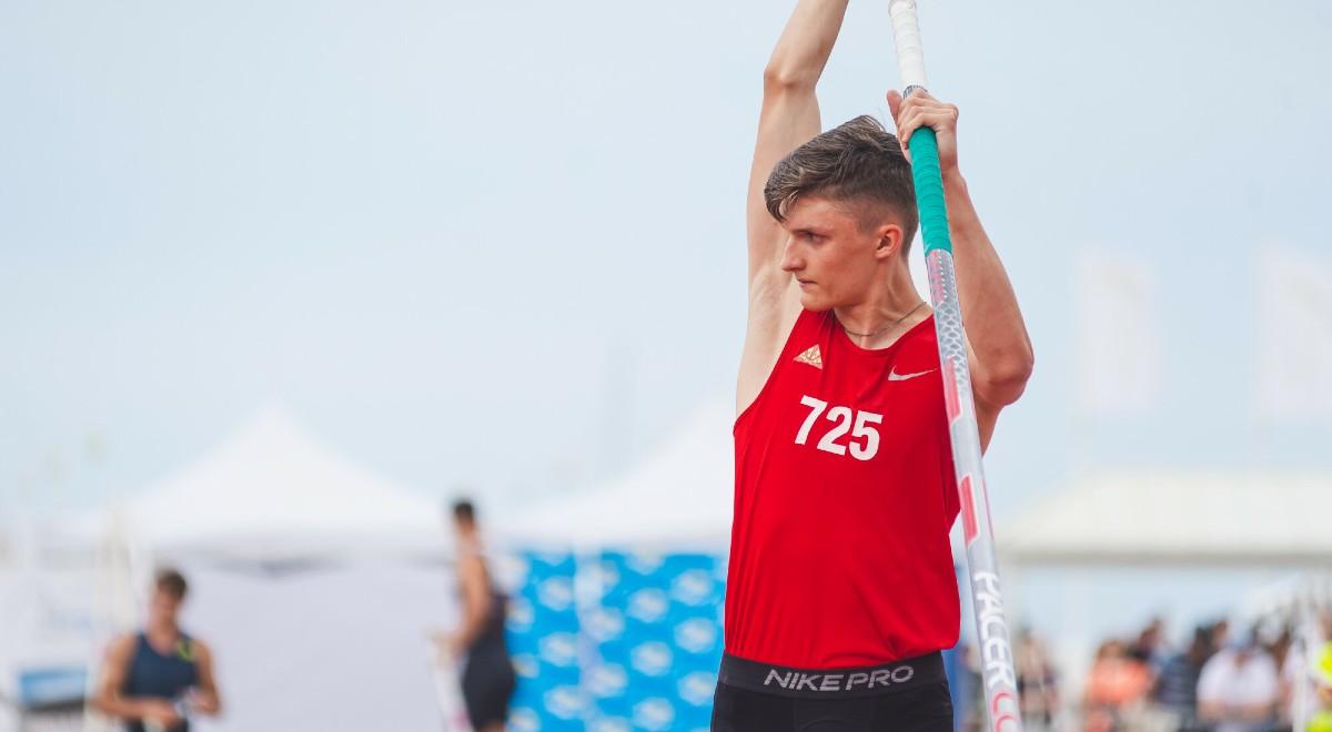 Kolejny medal Polaków w Kolumbii! Michał Gawenda z brązem MŚ juniorów w skoku o tyczce