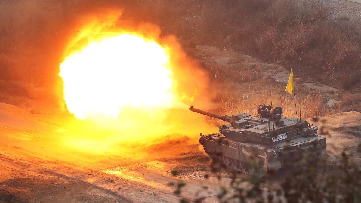 Południowokoreańskie czołgi i samoloty dla polskiej armii. Szef MON zdradził szczegóły