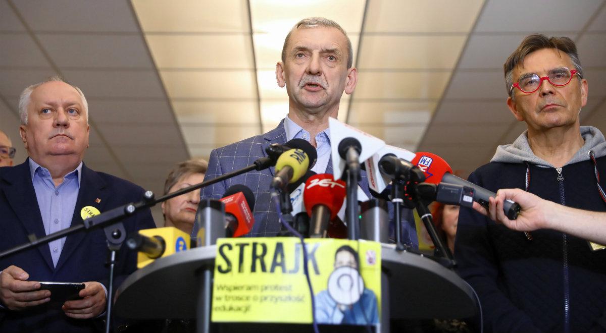 Prof. Andrzej Gil: strajk zburzył pozytywny wizerunek nauczyciela