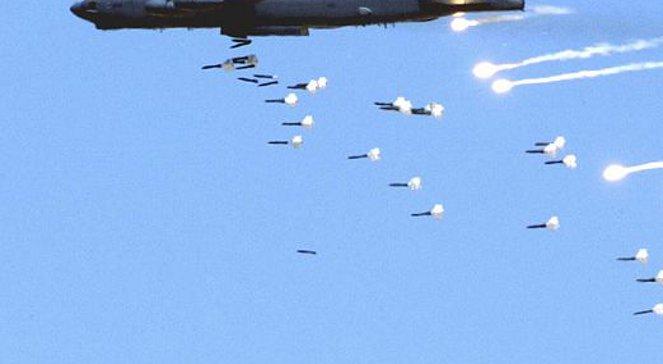 Amerykańskie bombowce nad Koreą Południową