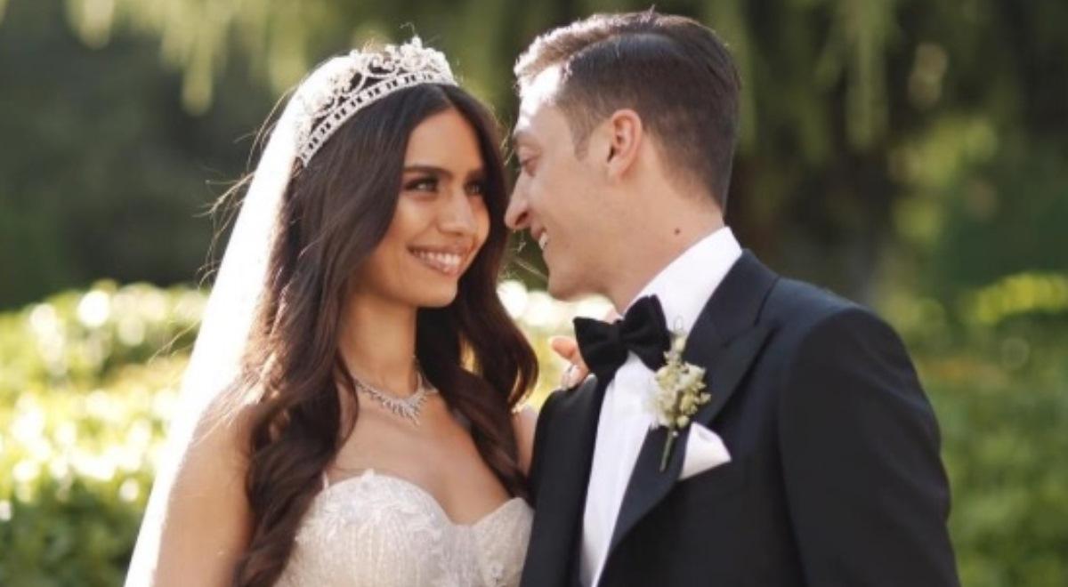 Mesut Oezil poślubił miss Turcji. Prezydent Erdogan świadkiem na ślubie piłkarza  