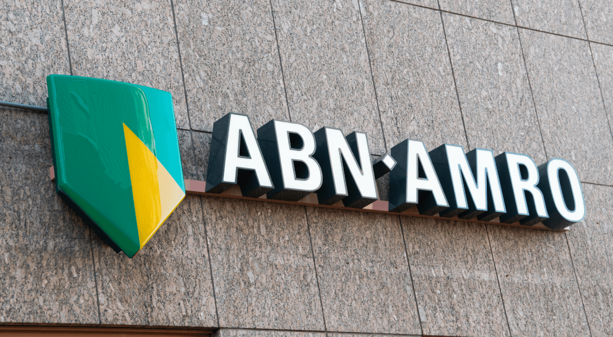 Bank ABM Amro przeprosił za finansowanie niewolnictwa w XVIII w. "Głęboki żal" Holendrów