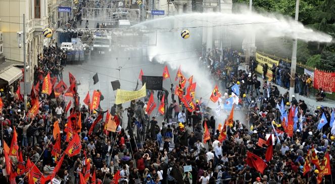 Katastrofa górnicza w Turcji. Ludzie wychodzą na ulice, związkowcy strajkują