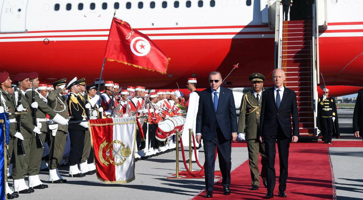 Prezydent Turcji sugeruje możliwość wysłania wojsk do Libii