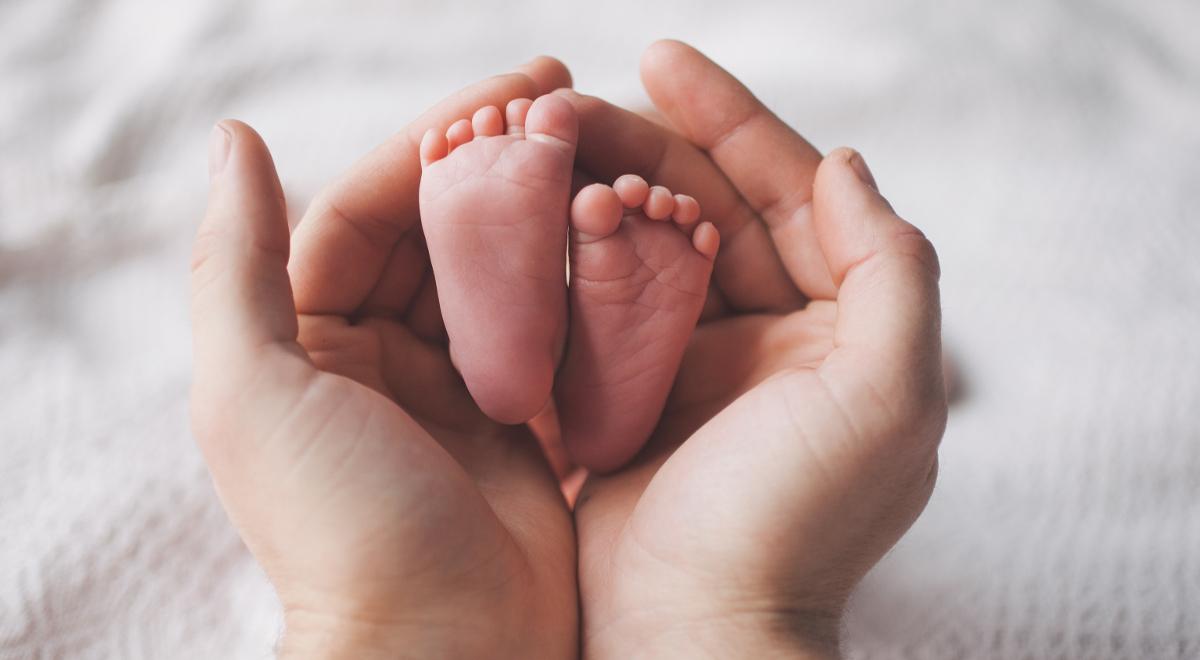 "Aborcja ma na celu pozbawienie życia dziecka". Centrum Życia i Rodziny o orzeczeniu TK