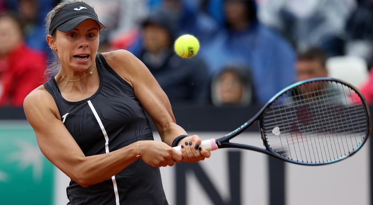 WTA Pekin: Magda Linette lepsza od Azarenki! Wielki trumf polskiej tenisistki 