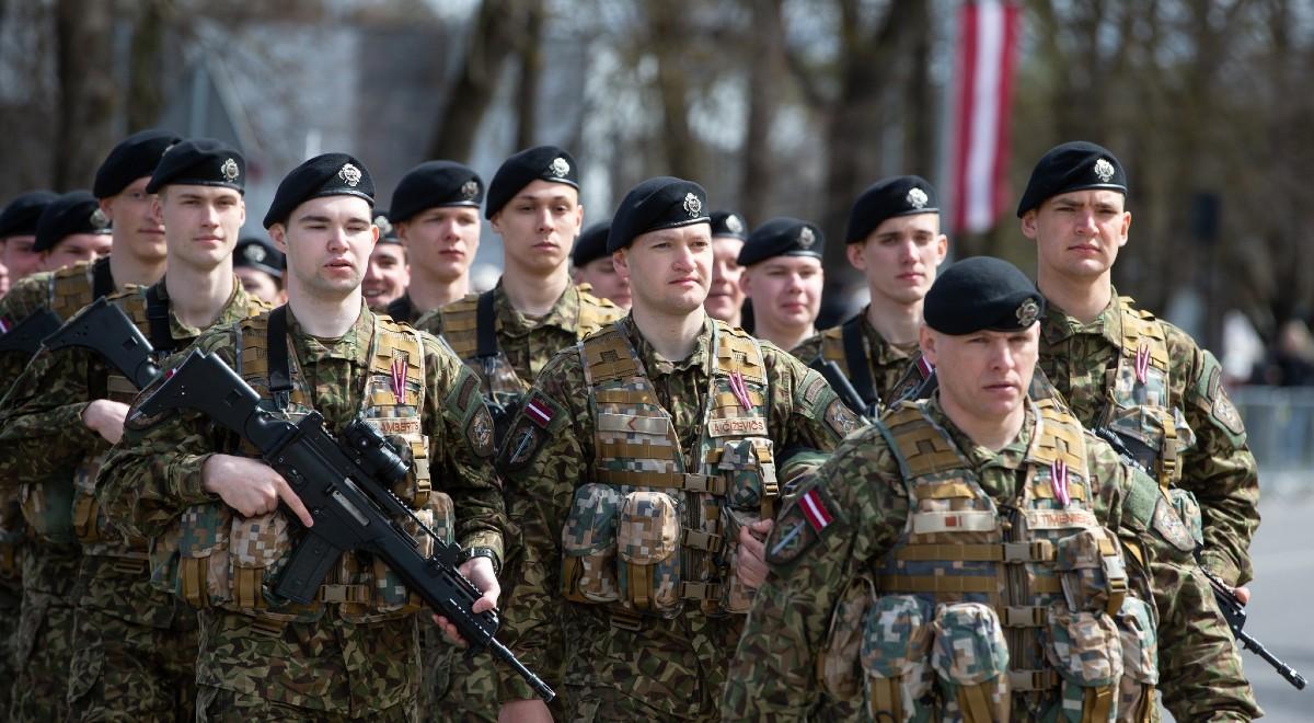 Reakcja Łotwy na działania Kremla. Wraca obowiązkowa służba wojskowa