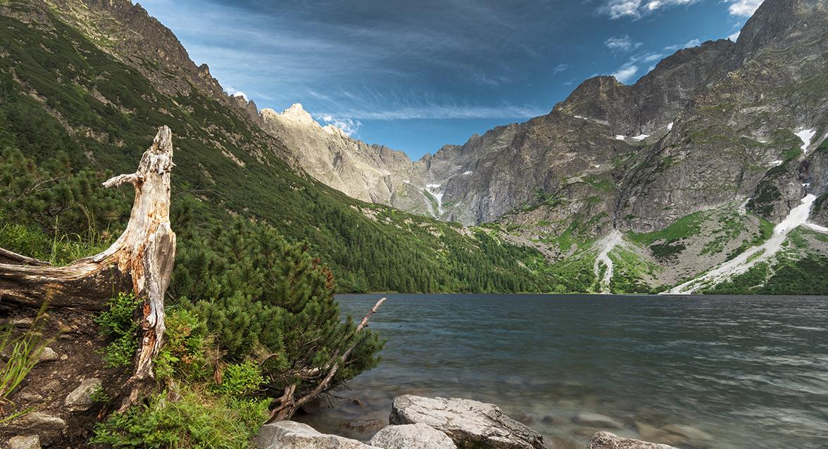 Zagrożenie lawinowe w Tatrach. Warunki niekorzystne dla uprawiania turystyki
