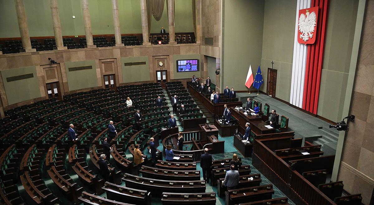 Sejm przerwał obrady. Tematem rozszerzenie tarczy antykryzysowej