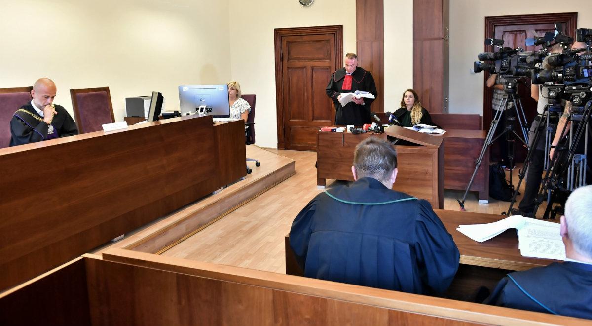 Wrocław: ruszył proces sędziego Roberta W. i jego żony. Mieli ukraść elektronikę