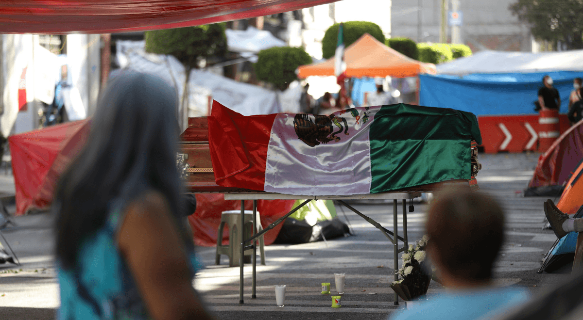 Dramatyczna sytuacja w Meksyku. Rekordowa liczba zgonów na COVID-19, kończą się szczepionki