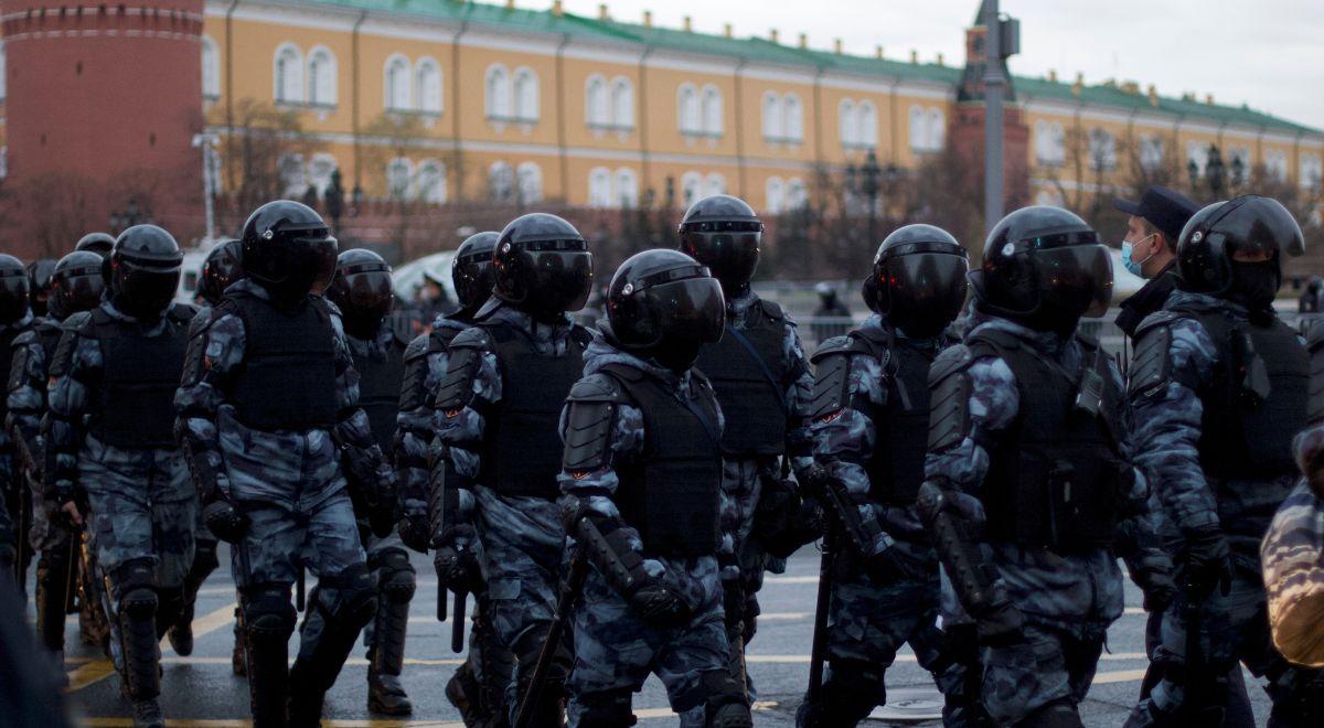 Moskwa: żony rosyjskich żołnierzy protestują. Służby zatrzymały zagranicznych dziennikarzy