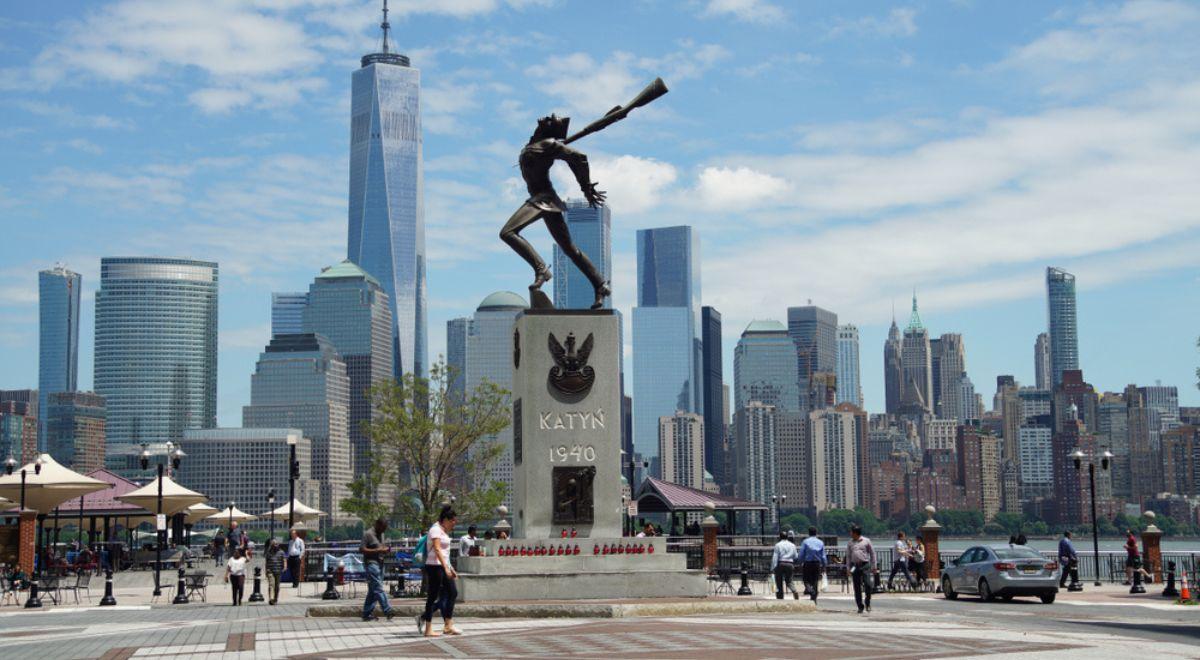 Próba odgrodzenia Pomnika Katyńskiego w Jersey City. Prezes KPA: nie możemy dopuścić do wizualnego pogrzebania monumentu
