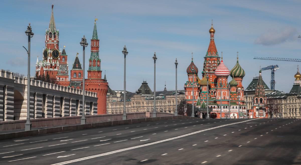 "Kreml podsyca spory i konflikty". Ekspert o rosyjskich działaniach dezinformujących w czasie pandemii