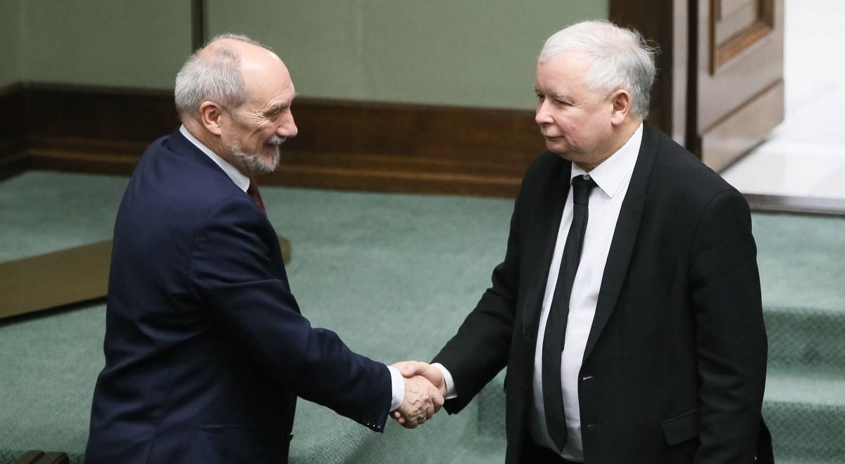 Jarosław Kaczyński: Antoni Macierewicz postawił na niepodległą Polskę