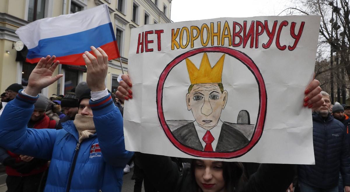 W Rosji ograniczono prawa człowieka. Działacz Memoriału: Kreml może się znów zdecydować na rodzaj agresji zewnętrznej 