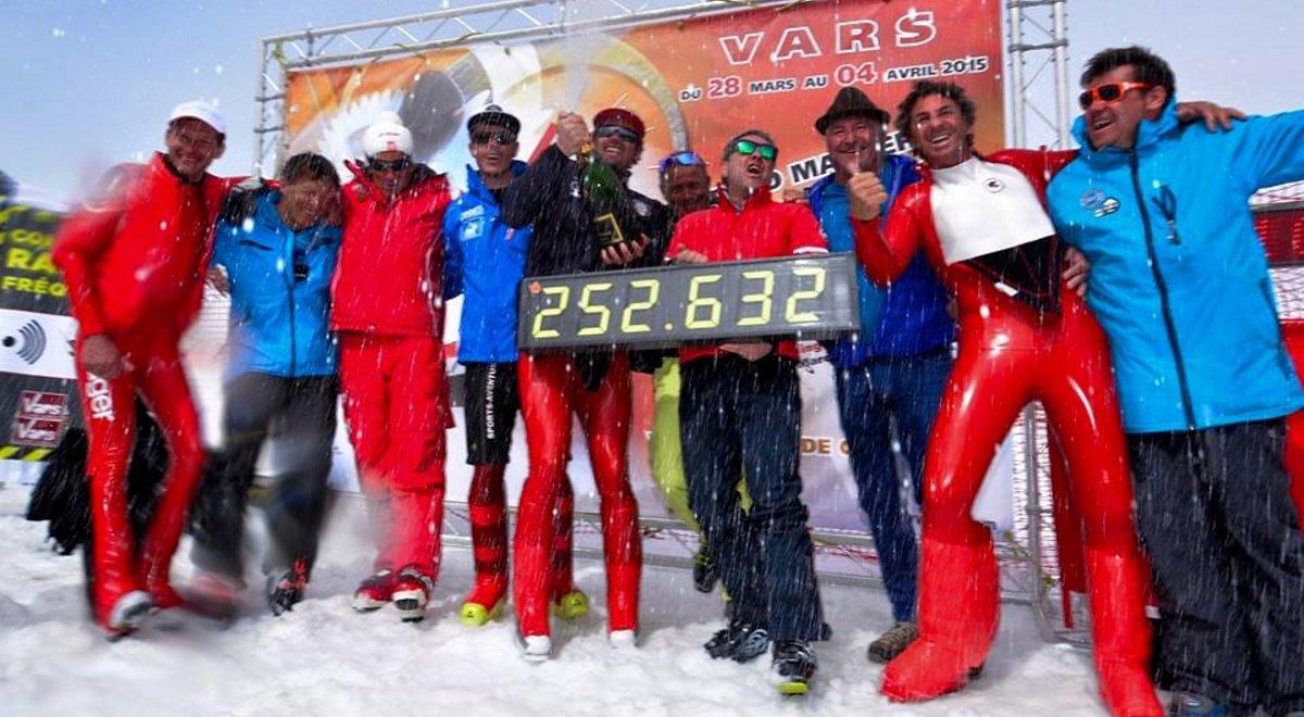 252,632 km/h w zjeździe na nartach - mamy nowy rekord