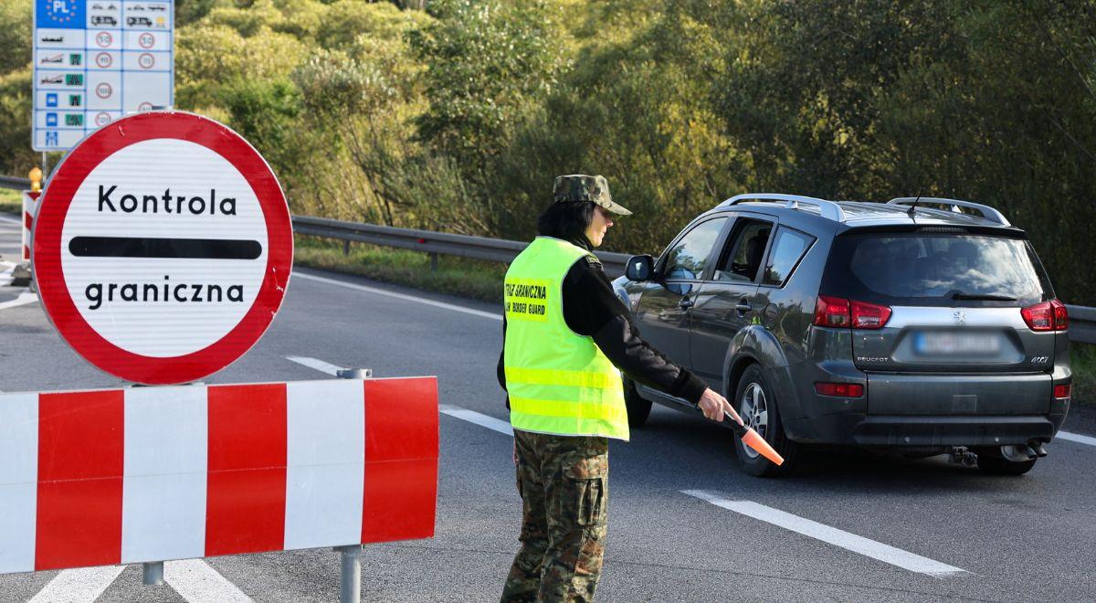 Kontrole na granicy ze Słowacją. Które przejścia są otwarte? Oto co trzeba wiedzieć